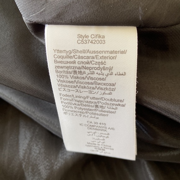 InWear black and white striped skirt - Picture 3 of 3